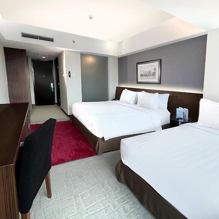ASTON Madiun Hotel&Conference Center Exterior foto