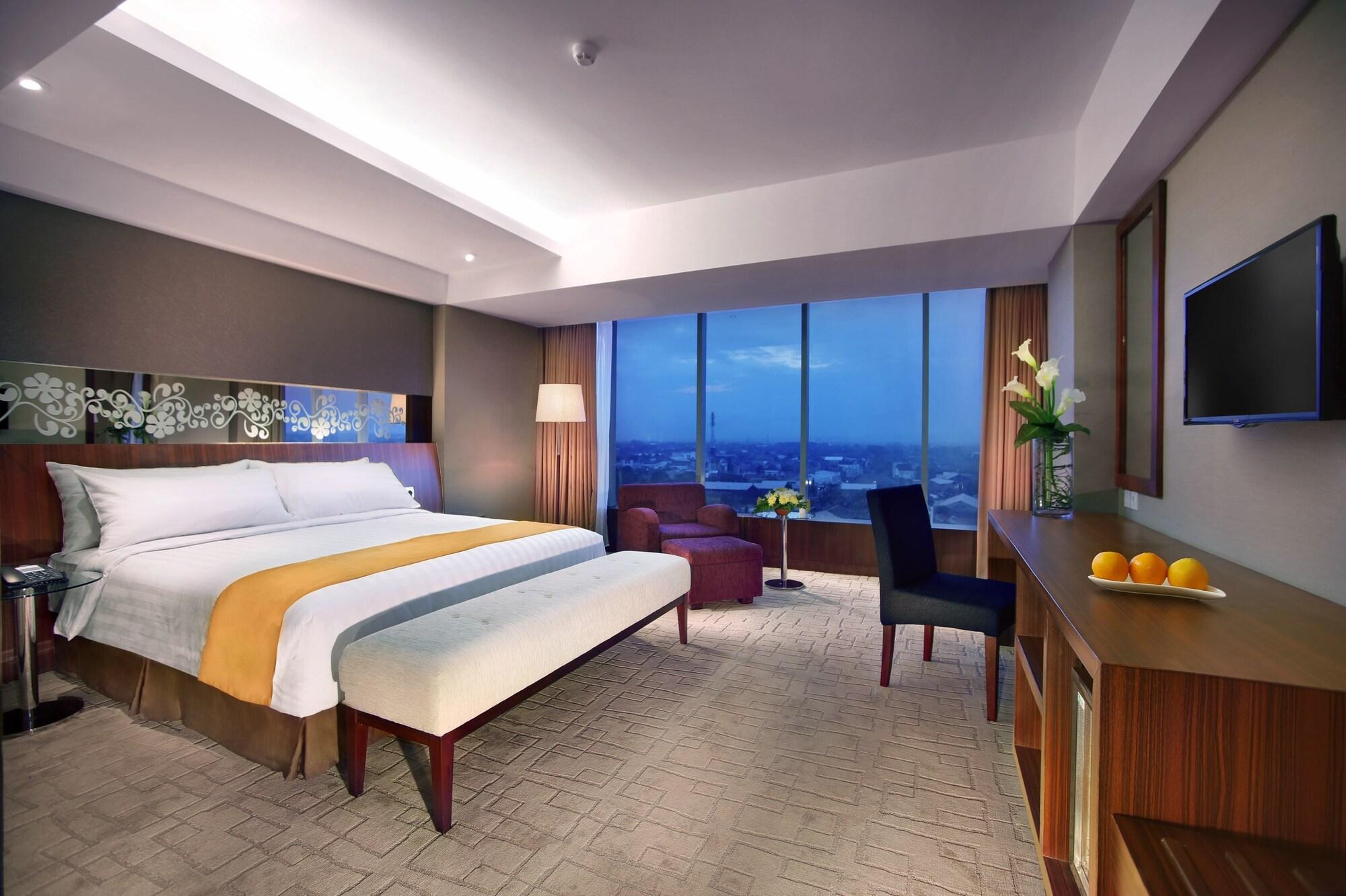 ASTON Madiun Hotel&Conference Center Exterior foto